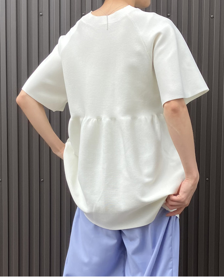 ペプラムニットTOPS